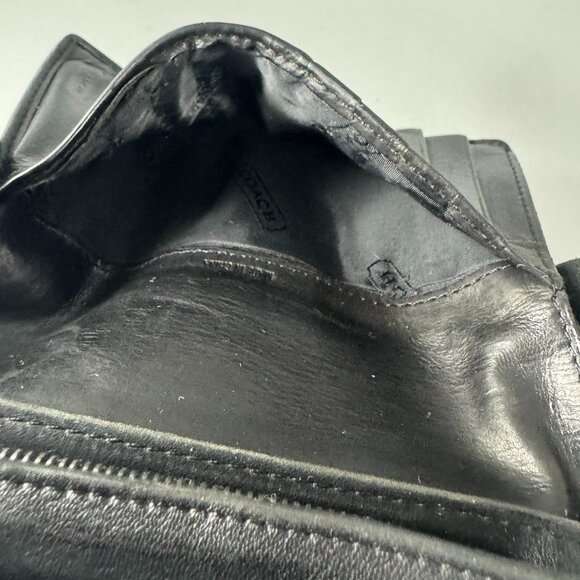 Vintage Coach Black Leather Wallet - Picture 12 of 16
